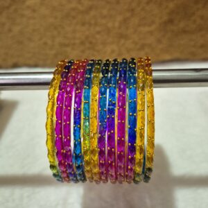 मल्टी कलर मे काँच की 12 चुडी