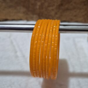 हल्दी प्लेन कटिंग में काँच की डबी