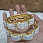 सफेद चिढ़ में कडा N9