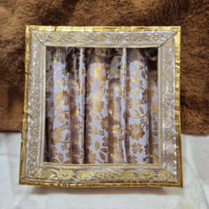 गोल्डन कलर chudi box N28