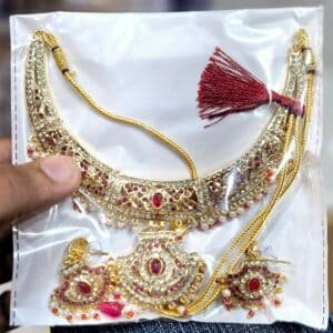 Rani colour Neckless Ke Sath earrings D1